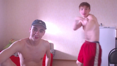 stralght_twinks  14-10-2022